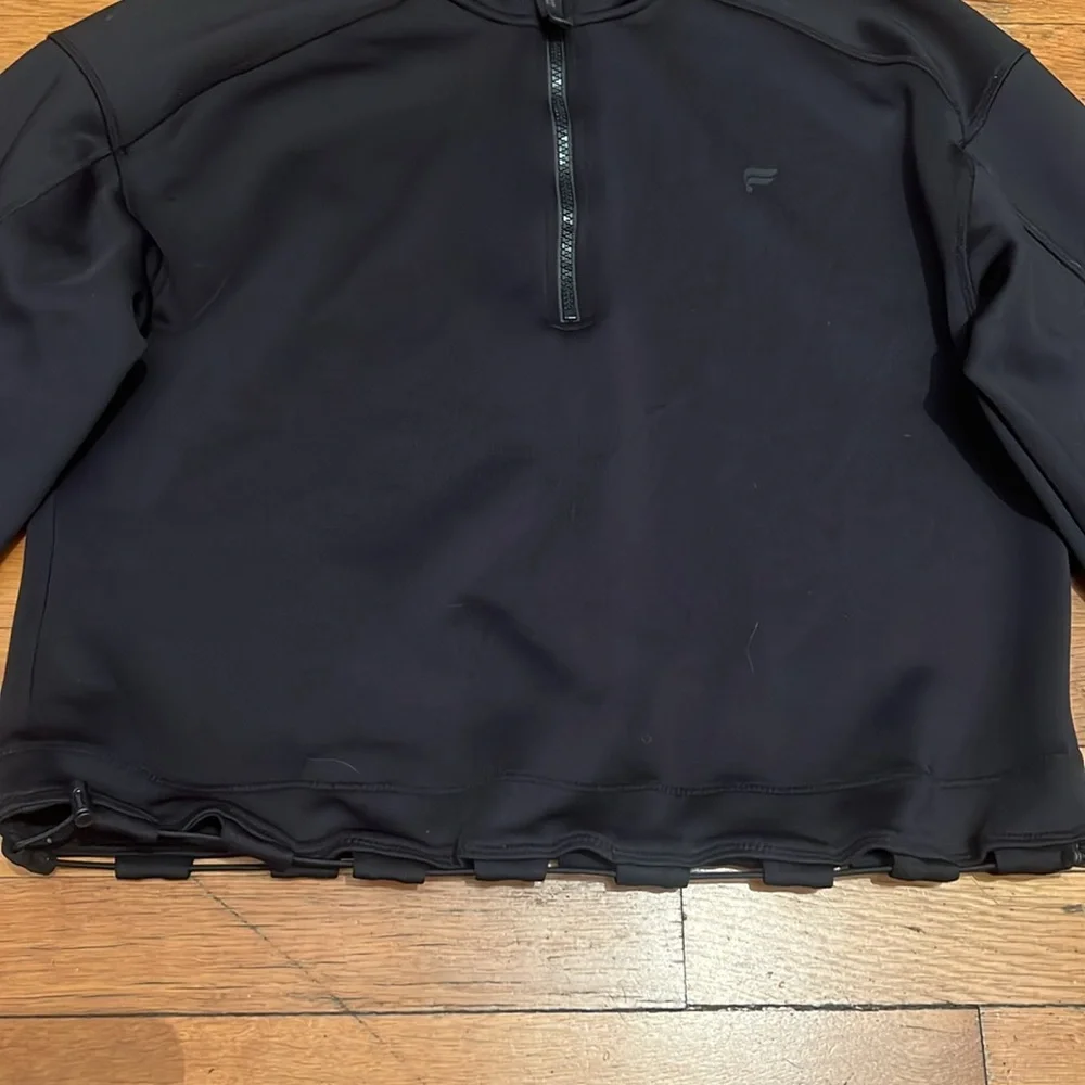 Fabletics Barrier Scuba Oversized Pullover in Black, size XS - Picture 5 of 13